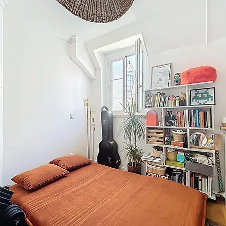 Charming Near Batignolles & Montmartre Apartment