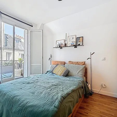 Apartment Charming Near Batignolles & Montmartre